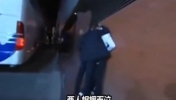 穆帅本想在欧冠夺冠的夜晚偷偷离开 看到了躲在角落里的马特拉齐